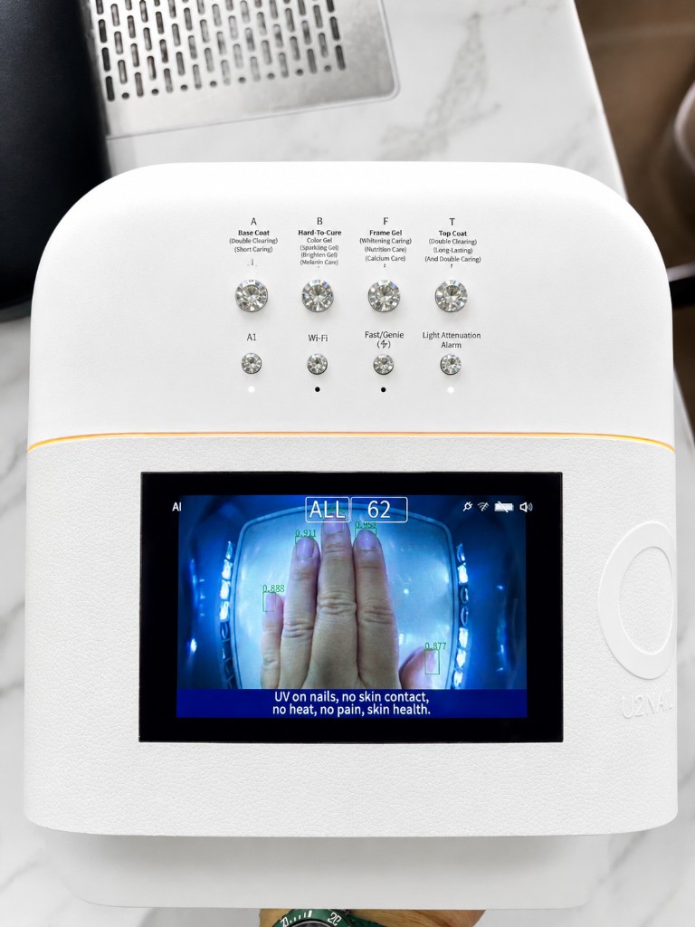 Close-up of AI nail mapping on the curing display